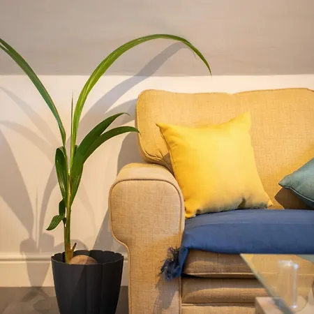 Manchester Resort * Manchester