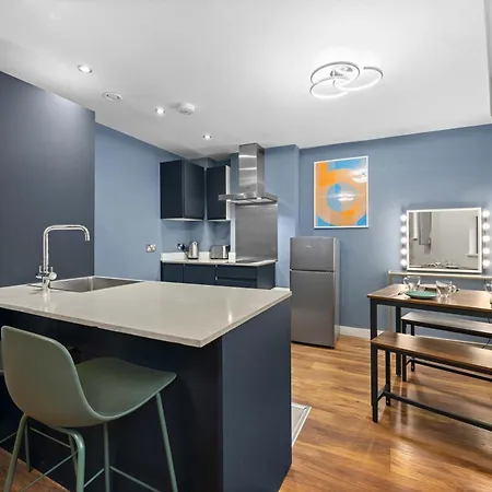 1 Bed Shudehill Flat Sleeps 4 Centre * מנצ'סטר