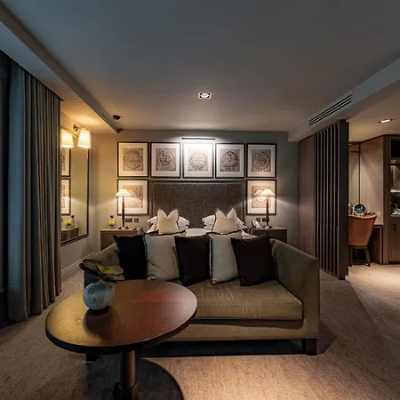 Dakota Отель 5*