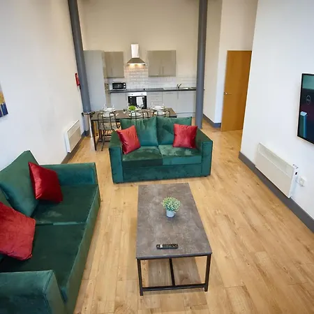 The Larimar Apartment