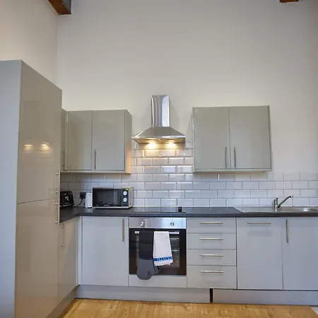 The Larimar Apartment