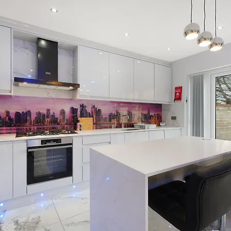 Stylish With Free Parking And Easy Access Dom wakacyjny Manchester