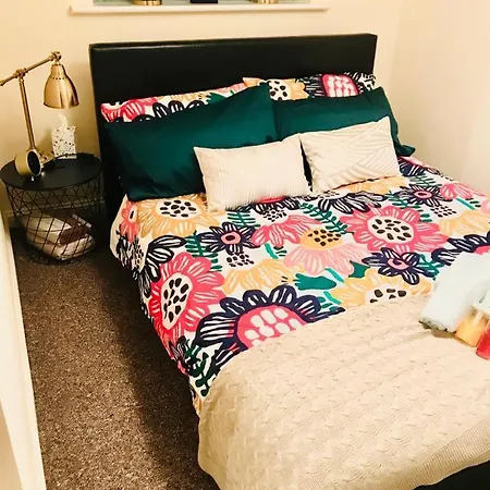 Campsite Cozy 1 Bedroom *