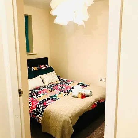 Campsite Cozy 1 Bedroom