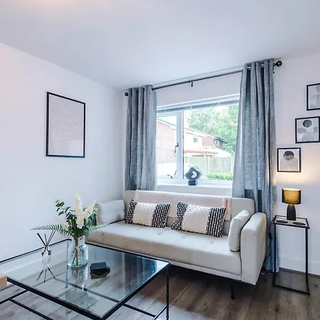 Modern 2-bed By 53 Degrees Near Etihad & Centre, With Free Parking! 맨체스터