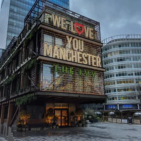 Unisuperhost - 1bd Cosy Flat Apartmán