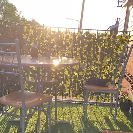 Apartmán 1-bed Sleeps 4 Old Trafford Nearby *