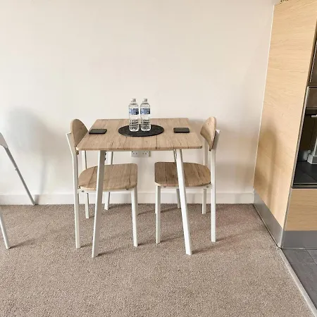 Chic 1 Bedroom Flat In The Heart Of Manchester