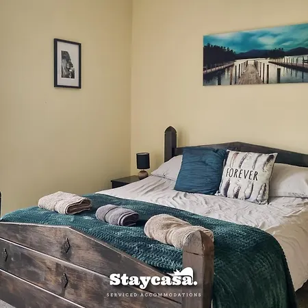 Дом отдыха Clarence Co-living - Private Self-cater Манчестер
