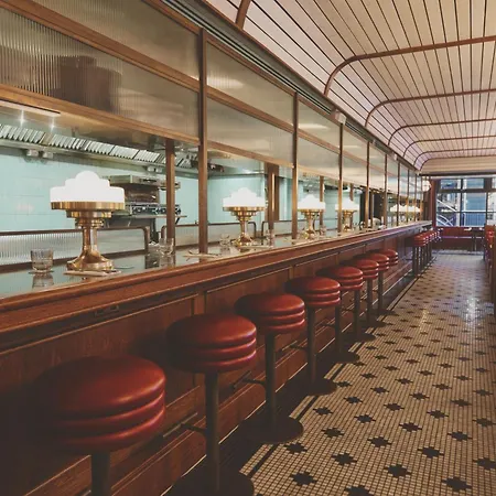 Hotel Mollie's 4*