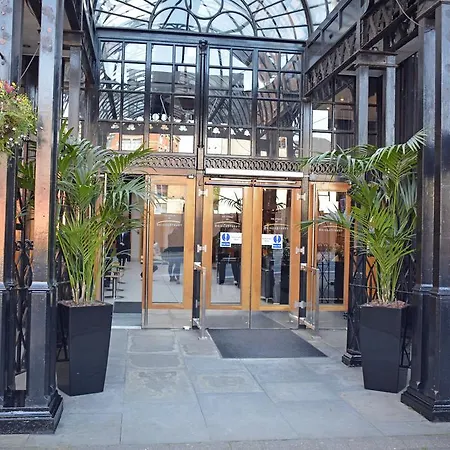Atrium Serviced 3* Manchester