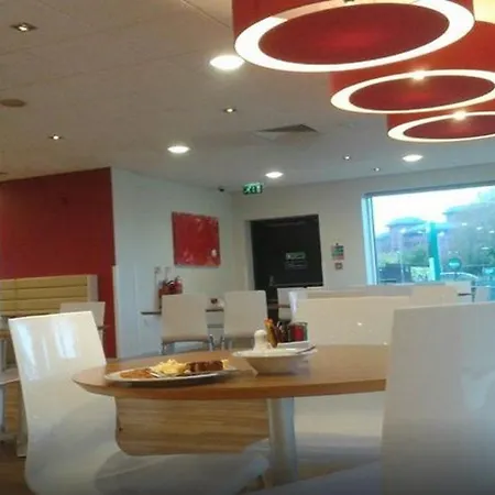 Hotel Travelodge Salford Quays