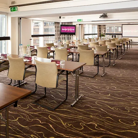 מלון Mercure Piccadilly מנצ'סטר