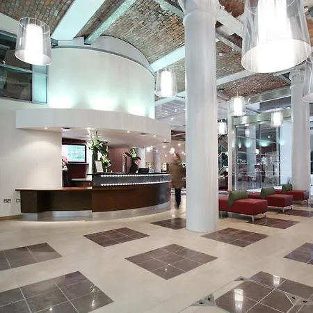 شقة فندقية The Place 4*