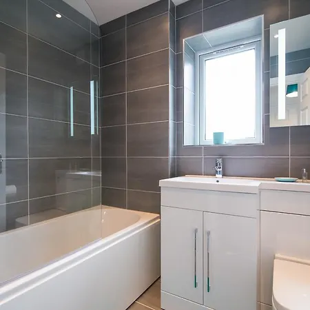 Bluestone Apartments - Didsbury Apartment *