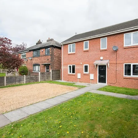 Bluestone Apartments - Didsbury Apartment