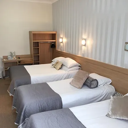 Westlynn Hotel & Apartments Free Parking Near Manchester Centre Manchester