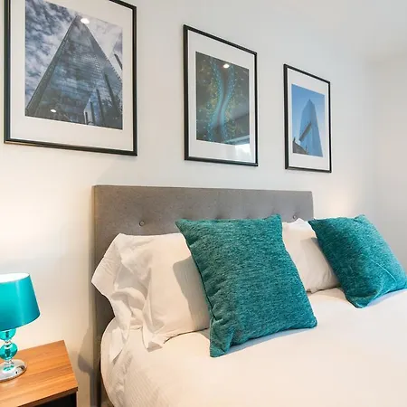 Bluestone Apartments - Didsbury Apartment *