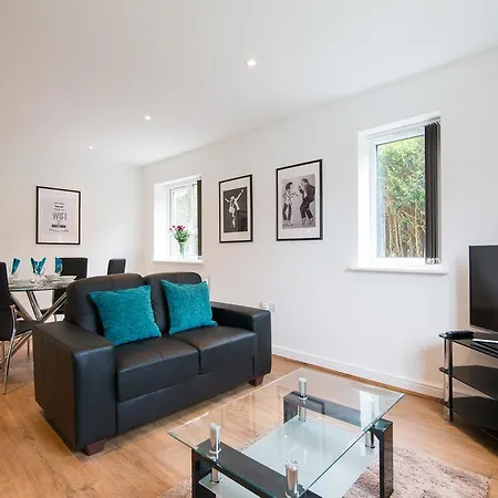 Bluestone Apartments - Didsbury Apartment *