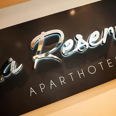 La Reserve Aparthotel 4*