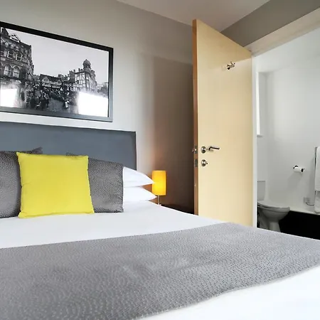 Hotel apartamentowy The Warehouse 4*