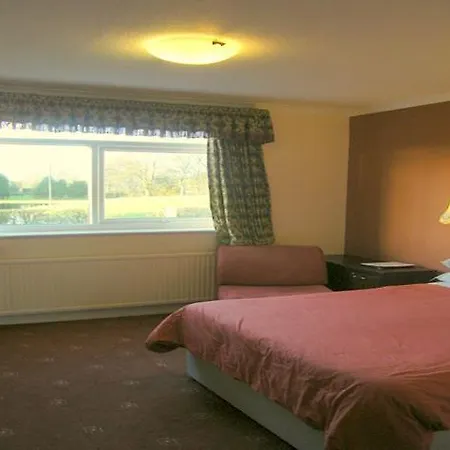 Birch Hotel 3*