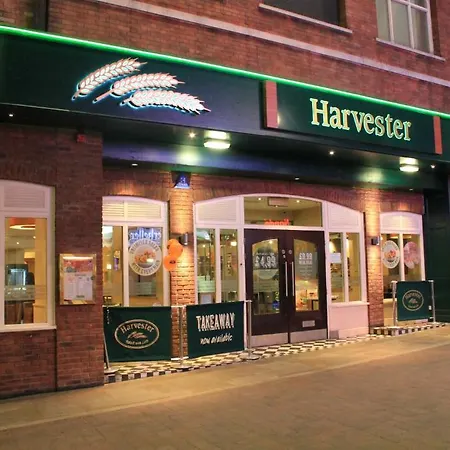 Atana Манчестер