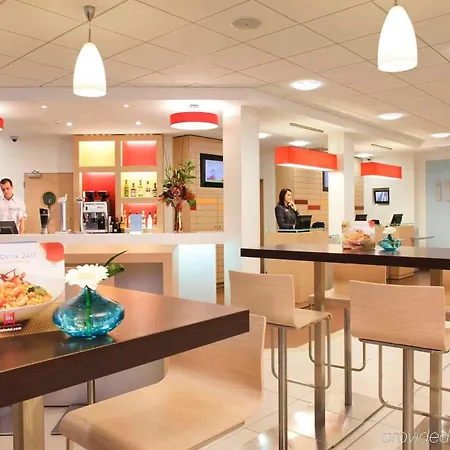 Hotel Ibis Centre 96 Portland Street Manchester