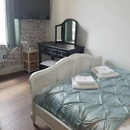 Mother Macs Bed & Breakfast