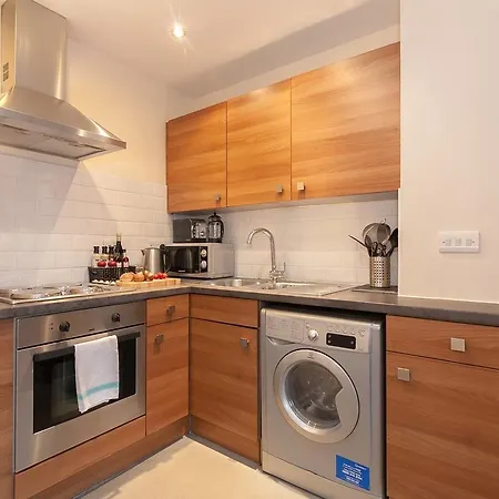 Апартаменты Lovely Flat Trendy Northern Quarter *