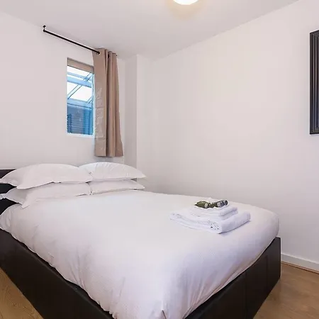 Lovely Flat Trendy Northern Quarter Апартаменты *