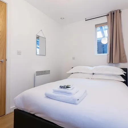 Апартаменты Lovely Flat Trendy Northern Quarter