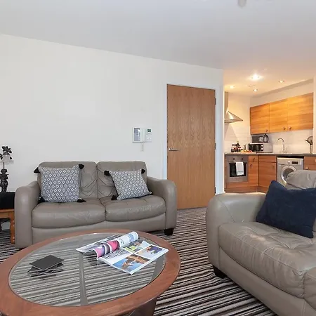 Апартаменты Lovely Flat Trendy Northern Quarter *