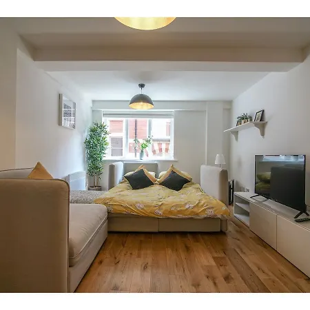 Апартаменты Gorgeous And Modern, Central Apt For 6 Манчестер