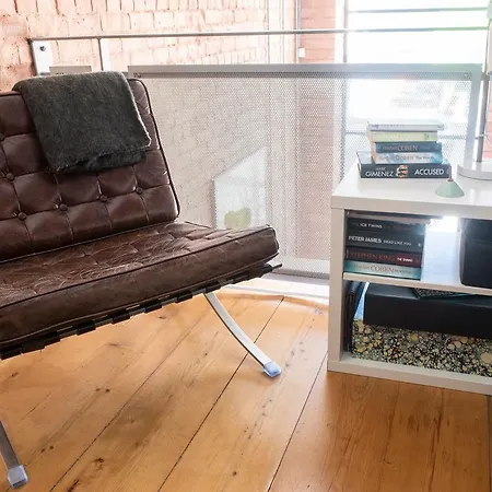 Апартаменты Stylish 2 Bed Duplex Flat In Castlefield Манчестер