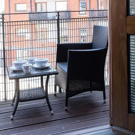 Апартаменты Amazing 2 Bed Flat In The Heart Of Piccadilly *
