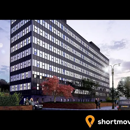 Shortmove | Trafford Bar | Free Parking Apartment Manchester