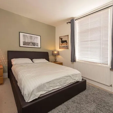Beautiful 2bd Flat In West Didsbury * Manchester