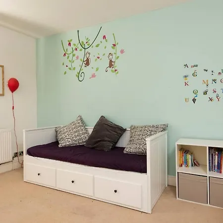 Beautiful 2bd Flat In West Didsbury *