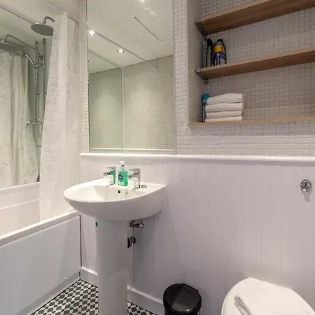 Апартаменты 3 Bedroom Flat In Northern Quarter *