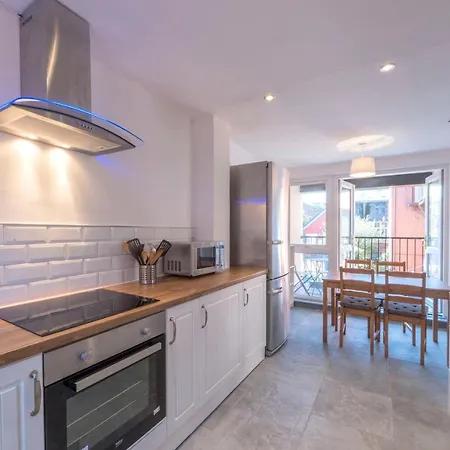 3 Bedroom Flat In Northern Quarter Апартаменты