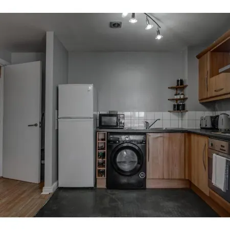 Spacious, Central For 6 In Μάντσεστερ