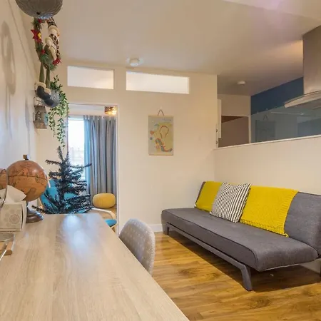 Comfortable 1 Bedroom In Central