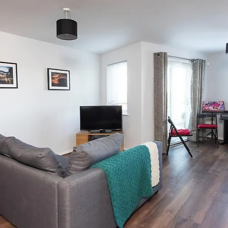 2bd Apt Sportcity - Etihad Stadium + Free Parking! *