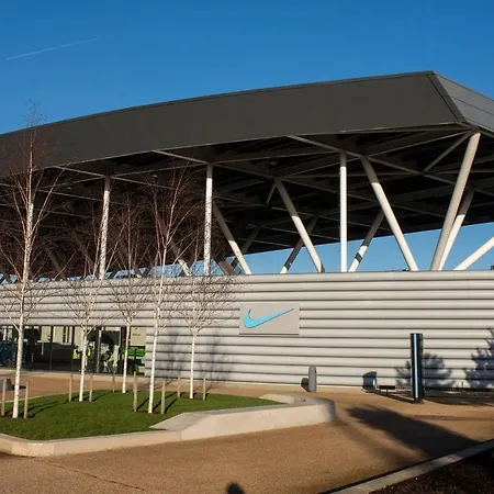 2bd Apt Sportcity - Etihad Stadium + Free Parking!
