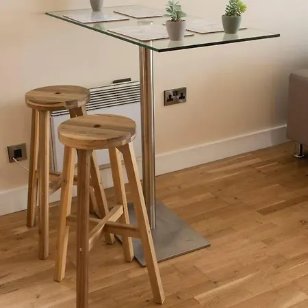 Апартаменты Central Flat Near Etihad Stadium By Guestready *