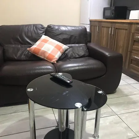 Contemporary 2 Bed Apt 13 * Manchester