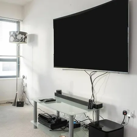 The Quays By Guestready *