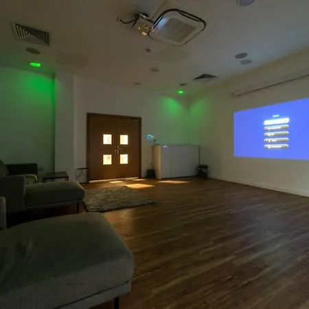 2 Bedroom In Media City *