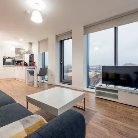 Apartment 2 Bedroom In Media City